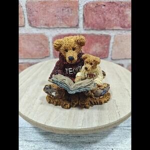 1993 Boyds Bears & Friends Teddy Baby Ted Figurine #2223 Vintage Reading